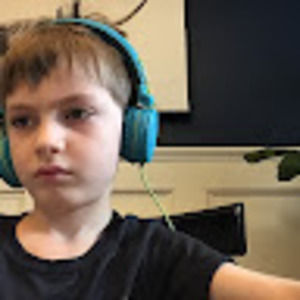 Meet your Posher, Candis